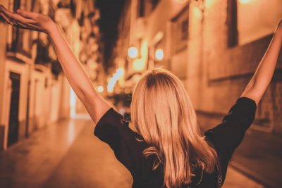 ​仙气爆棚的优美诗意短句 玻璃晴朗橘子辉煌