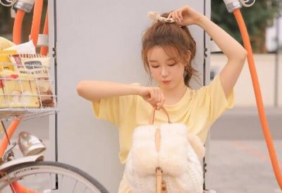 ​一群人一起拼励志句子