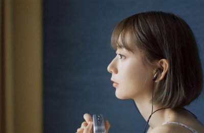 ​适合下雨天的伤感说说(57句)