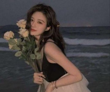 ​关于人物眼睛的句子99句
