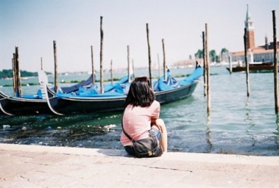 ​关于下雨的伤感句子53句