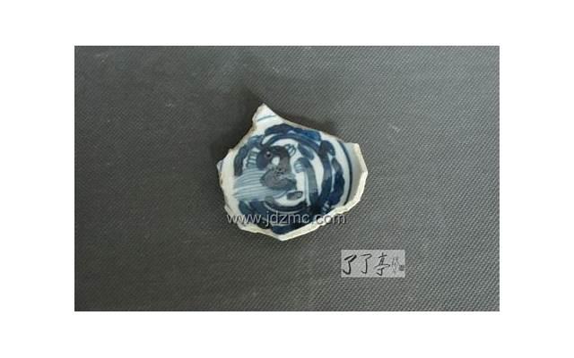 想喝醉的伤感句子(喝醉酒的图片伤感图片)